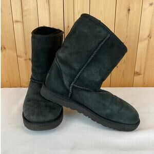 Ugg Women's Classic Boot, Black - Women's size 7